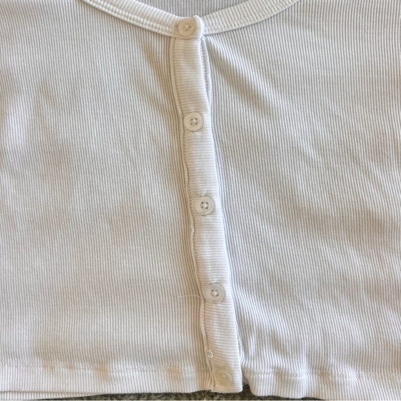 Sunday Best Ribbed White Top - Picture 2 of 5